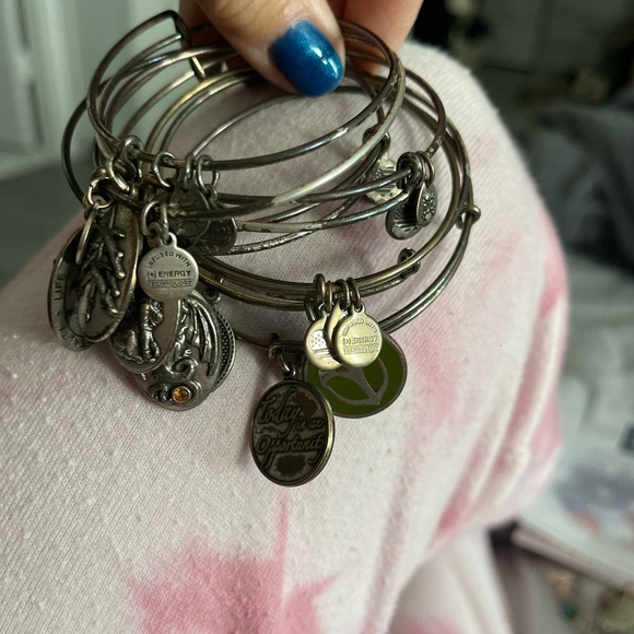 Alex and Ani bracelets they are 7 used few times only needs cleaning - Picture 5 of 7
